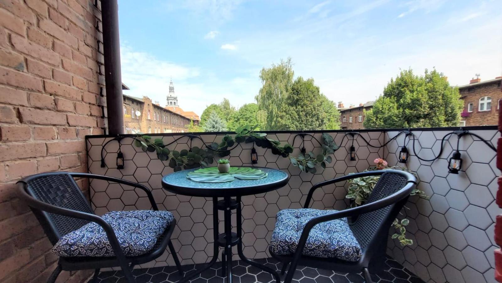 Apartament Czasu Jak Marasu Nikiszowiec Катовице Екстериор снимка
